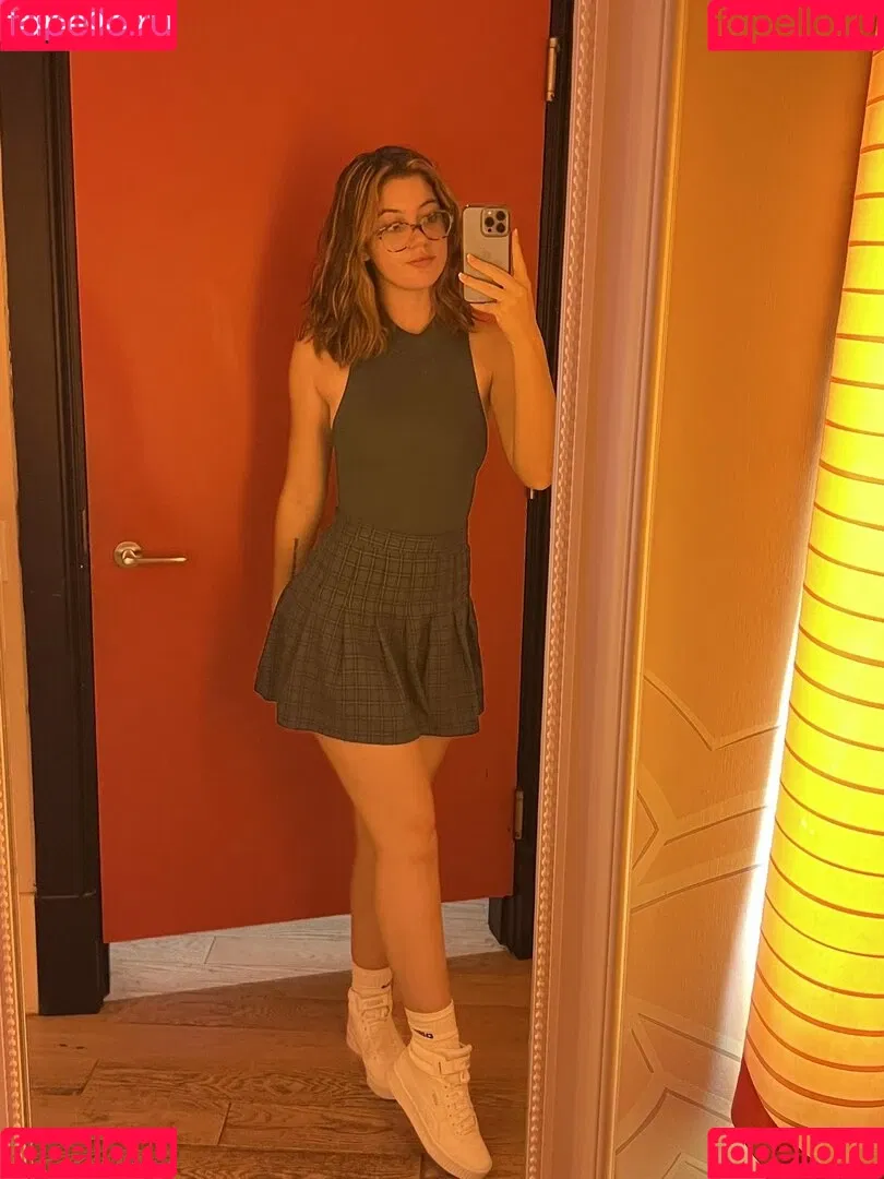 Ellie Nova Onlyfans Photo Gallery 