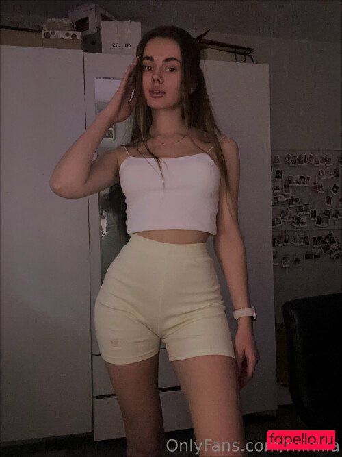 minilia Nude Onlyfans Photo 6