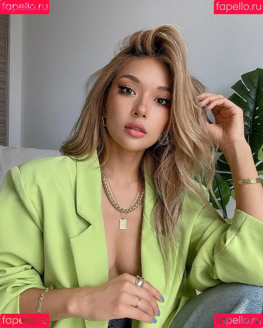 Sangyaychen Onlyfans Photo Gallery 
