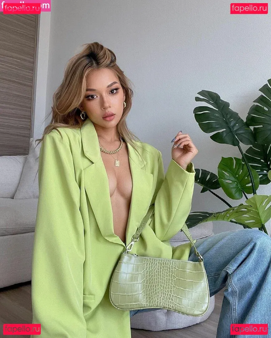 Sangyaychen Onlyfans Photo Gallery 