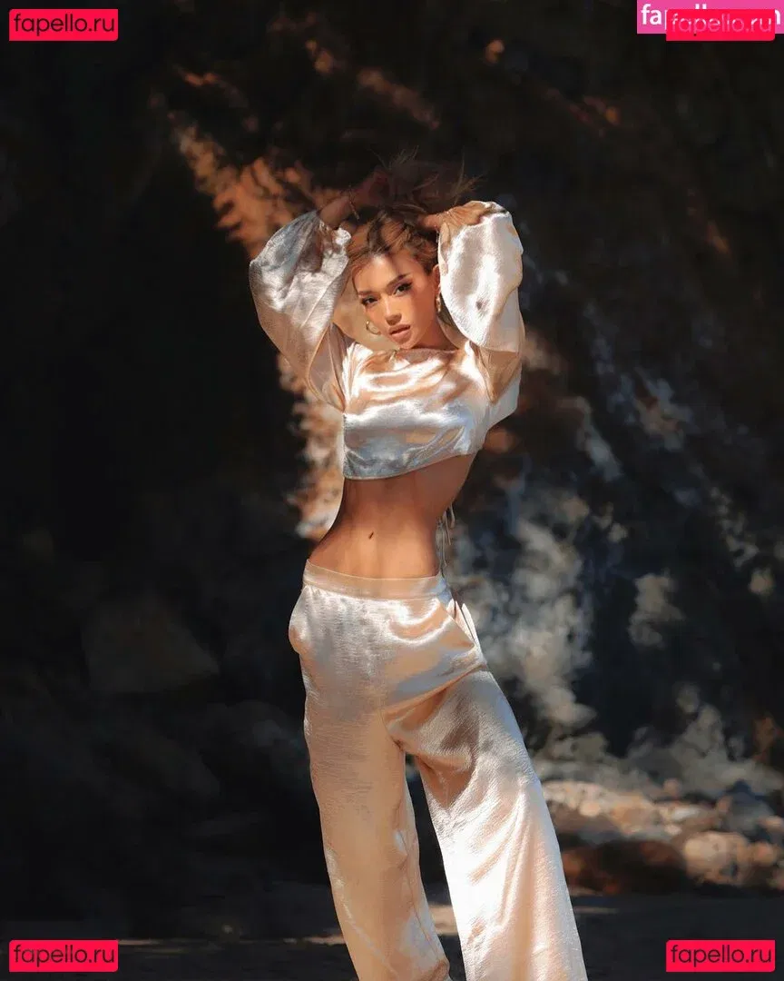 Sangyaychen Onlyfans Photo Gallery 