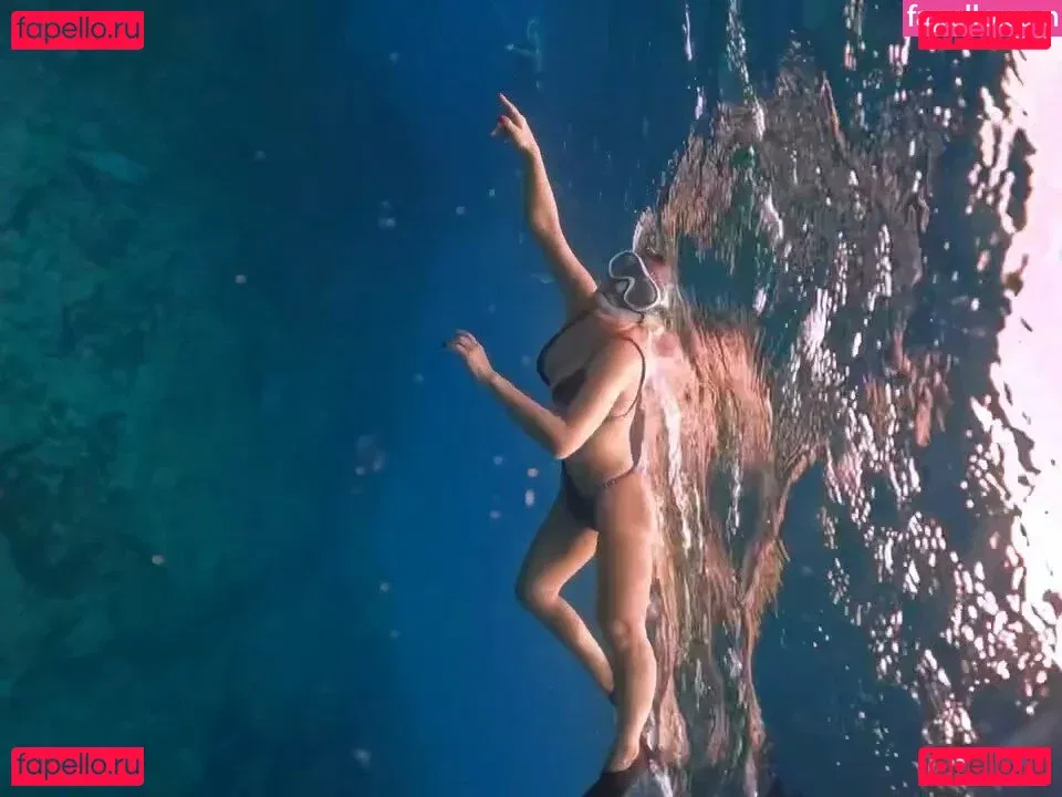 Ana Carolina Madeira Onlyfans Photo Gallery 