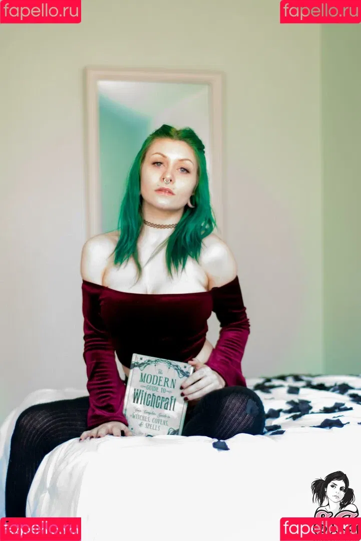 Chalkmoon Onlyfans Photo Gallery 