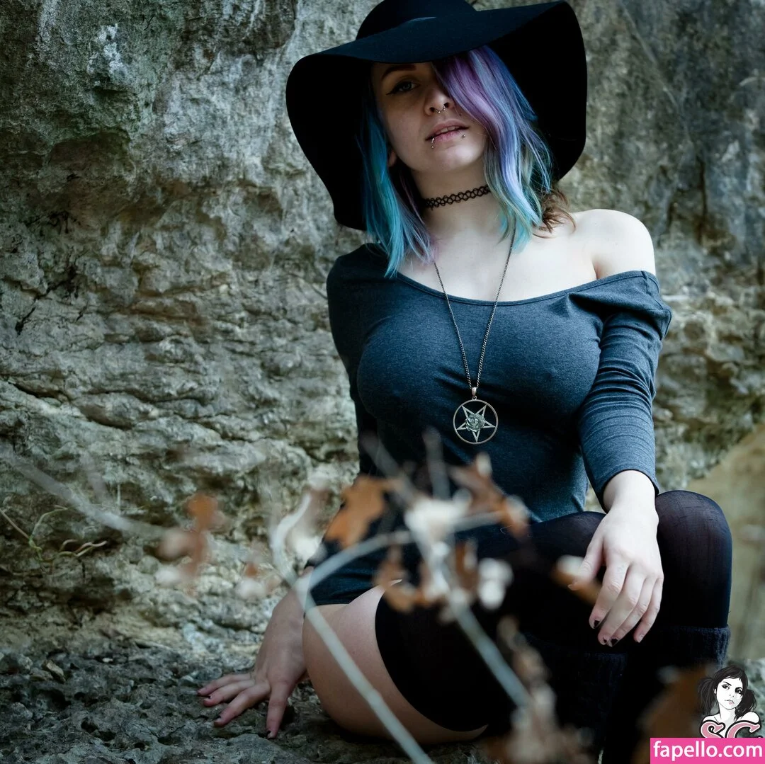 Chalkmoon Onlyfans Photo Gallery 