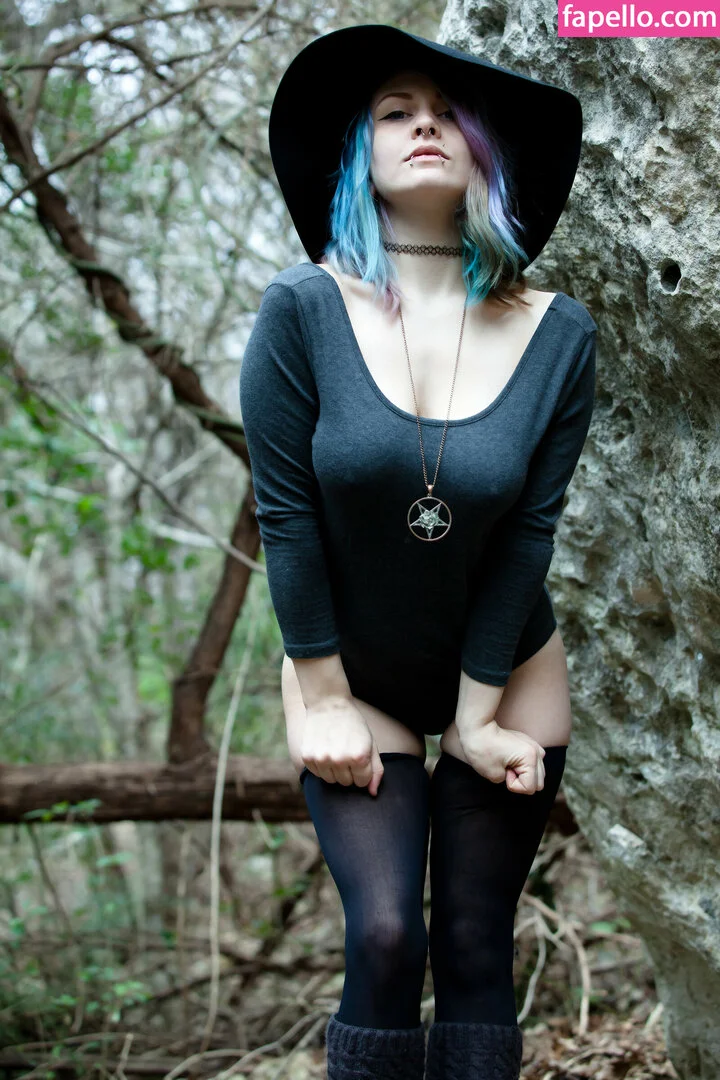 Chalkmoon Onlyfans Photo Gallery 