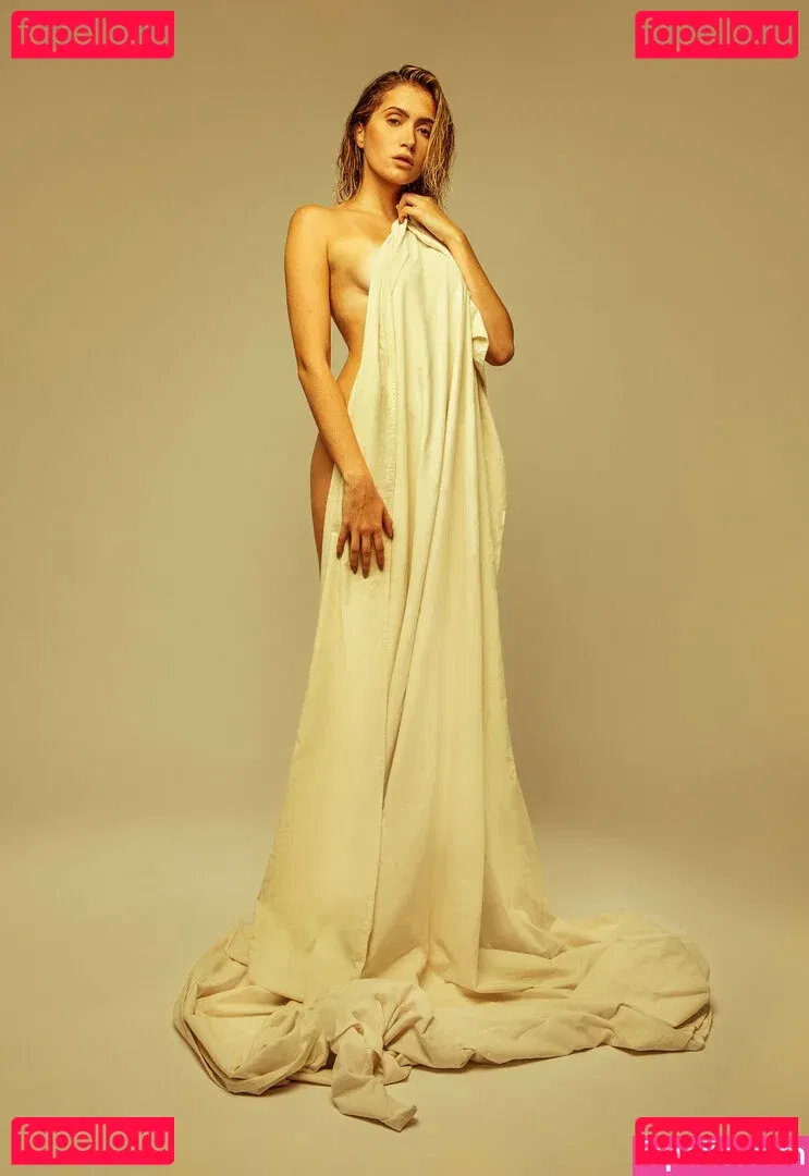 Lysandre NADEAU Onlyfans Photo Gallery 