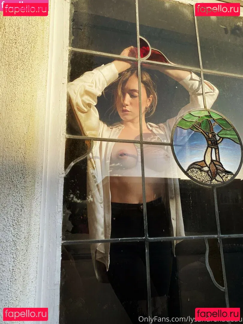 Lysandre NADEAU Onlyfans Photo Gallery 