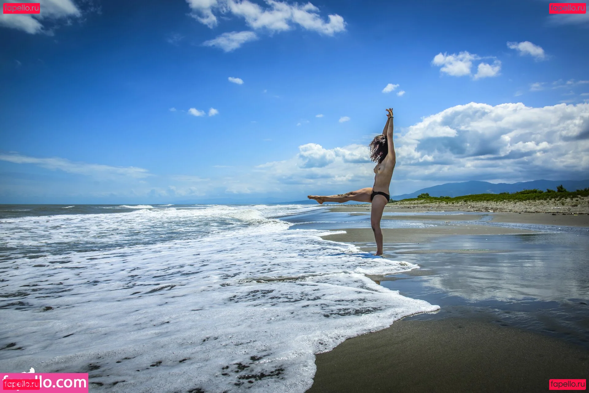 Lale Sezer Onlyfans Photo Gallery 