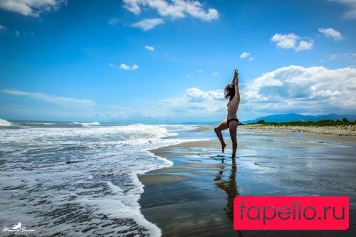 Lale Sezer Nude Onlyfans Photo 3