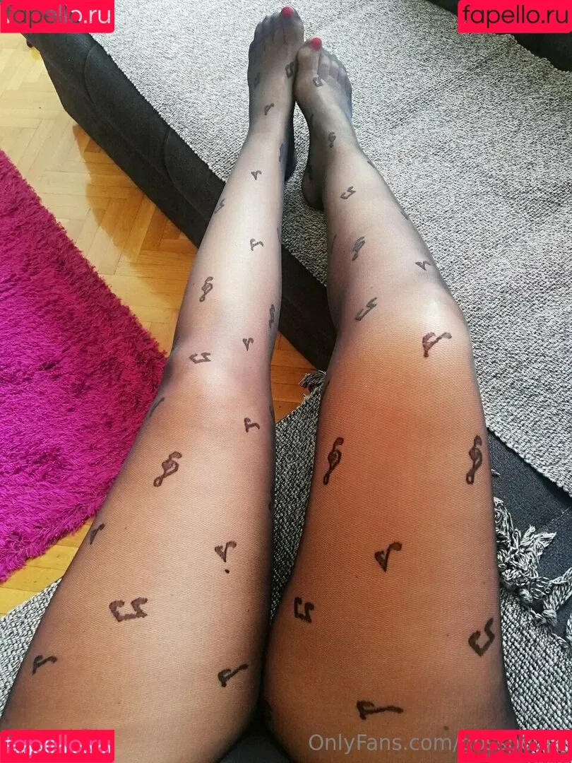 Justwoman 42 Onlyfans Photo Gallery 