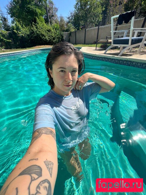 florencecurious Onlyfans Photo Gallery 