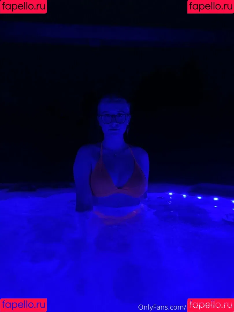 Millllievanillllie Onlyfans Photo Gallery 