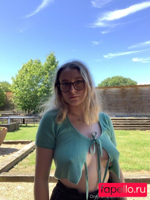 Millllievanillllie Nude Onlyfans Photo 27