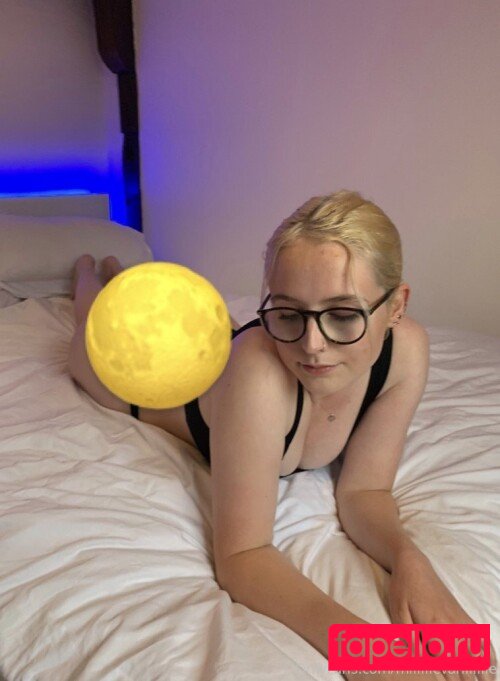 Millllievanillllie Nude Onlyfans Photo 9