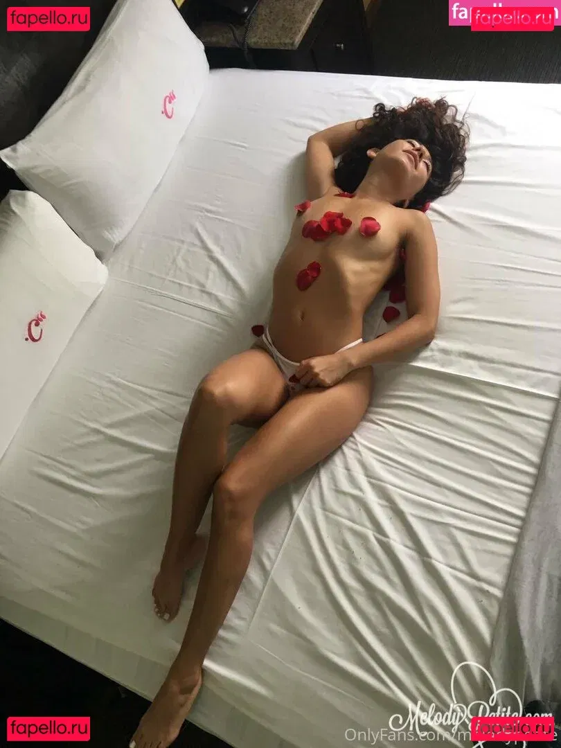 melodypetite Onlyfans Photo Gallery 