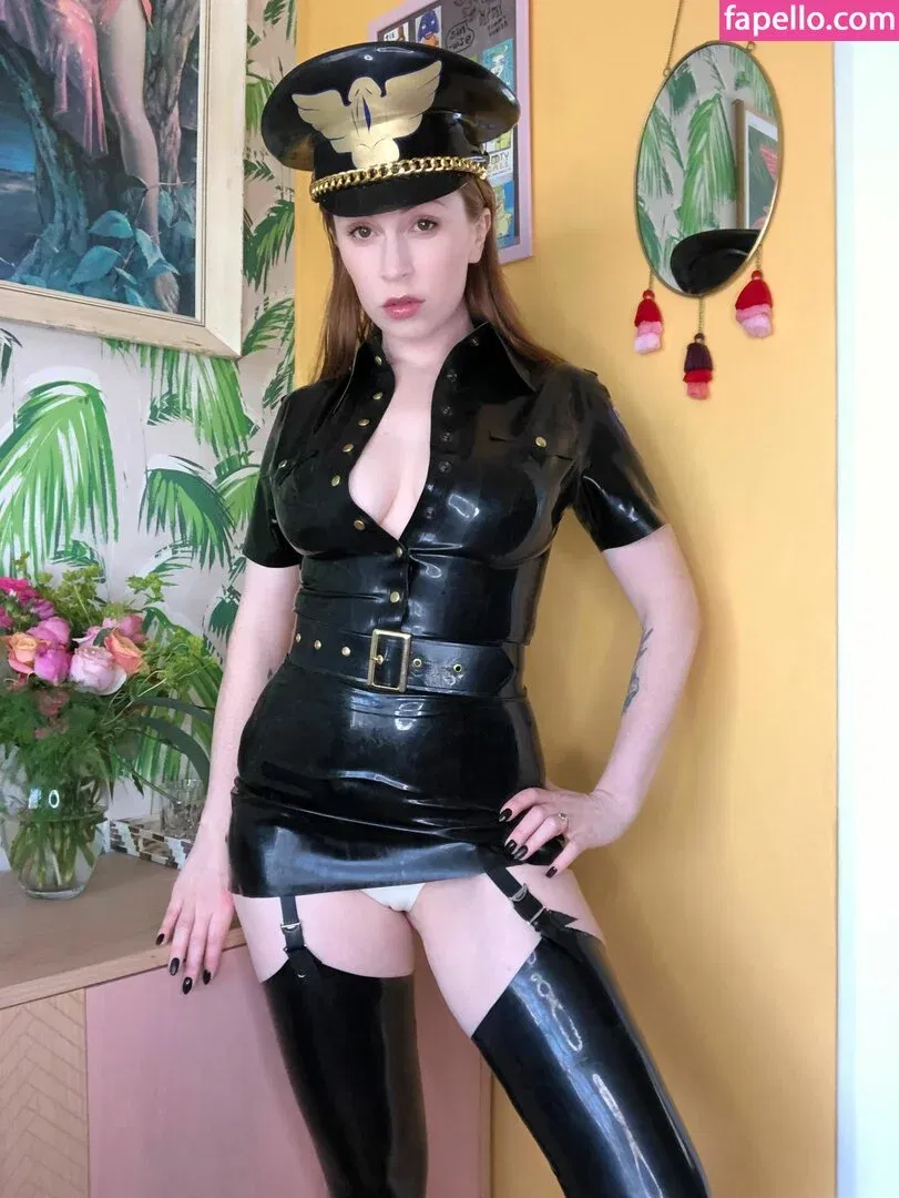 Alex Sim-Wise Onlyfans Photo Gallery 