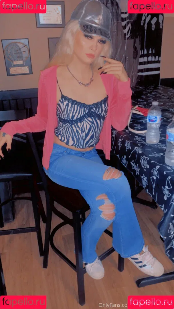 taytaypeepshow Onlyfans Photo Gallery 