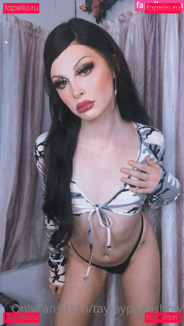 taytaypeepshow Onlyfans Photo Gallery 
