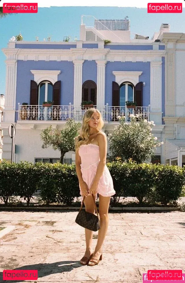 Oceans ASMR Onlyfans Photo Gallery 