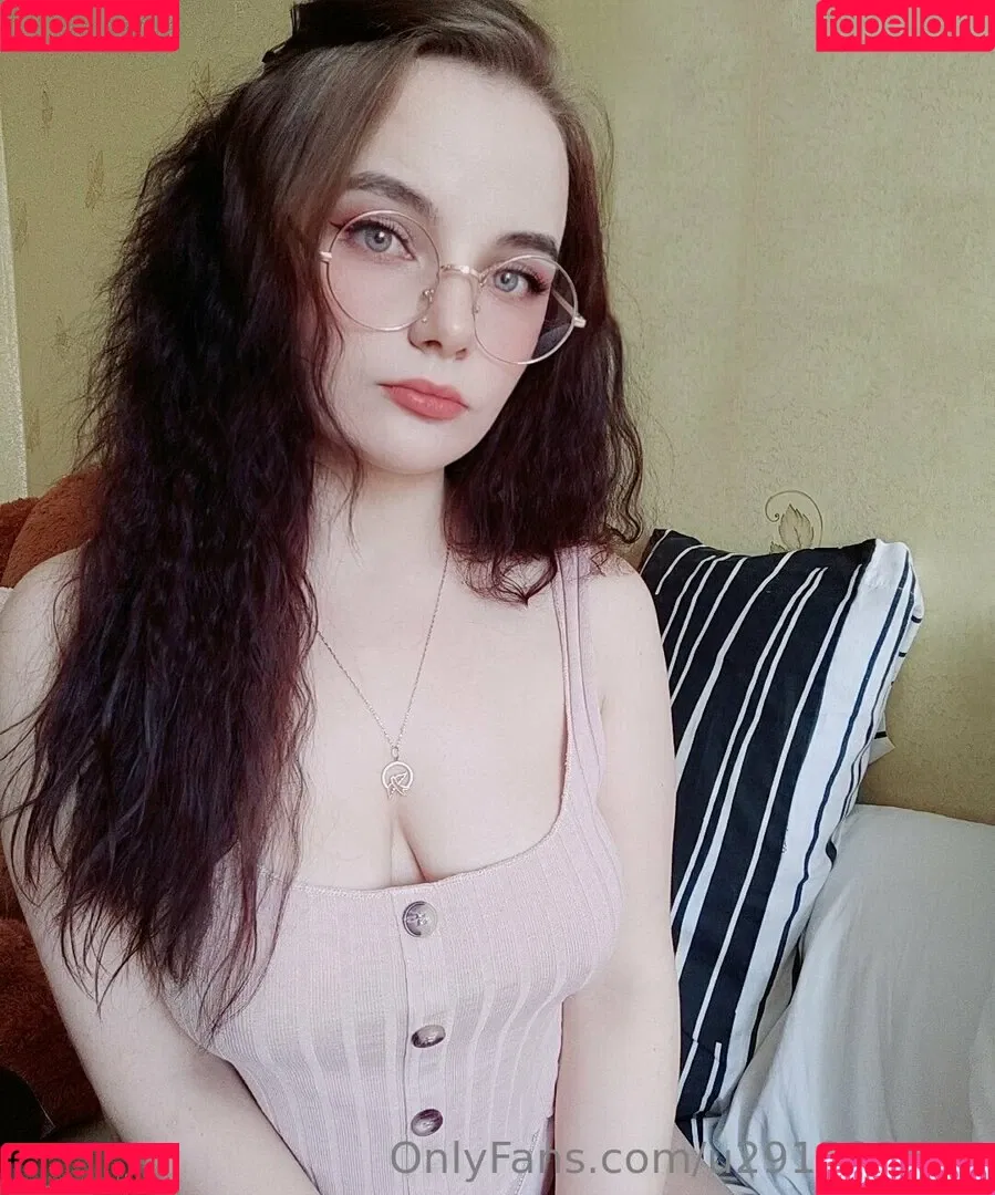 merry-berry Onlyfans Photo Gallery 