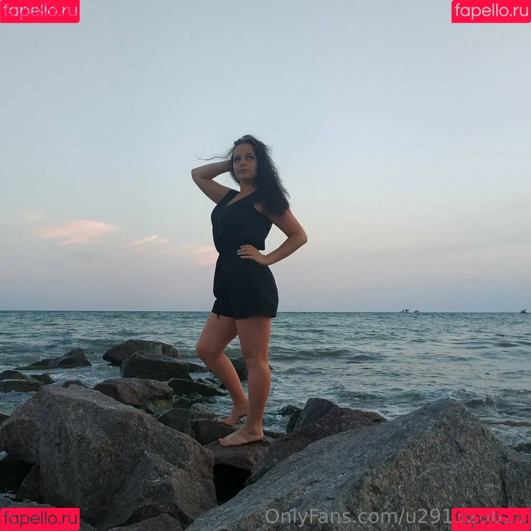merry-berry Onlyfans Photo Gallery 