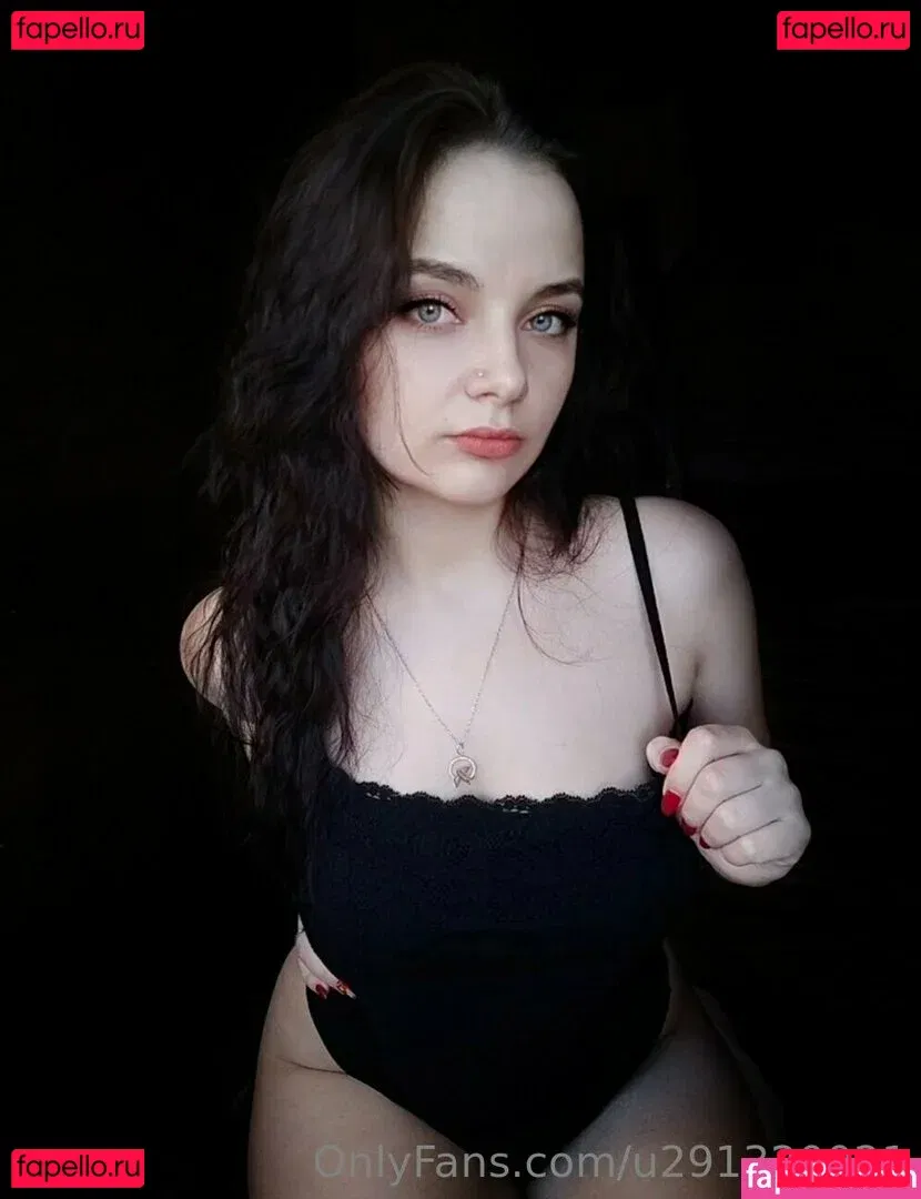 merry-berry Onlyfans Photo Gallery 