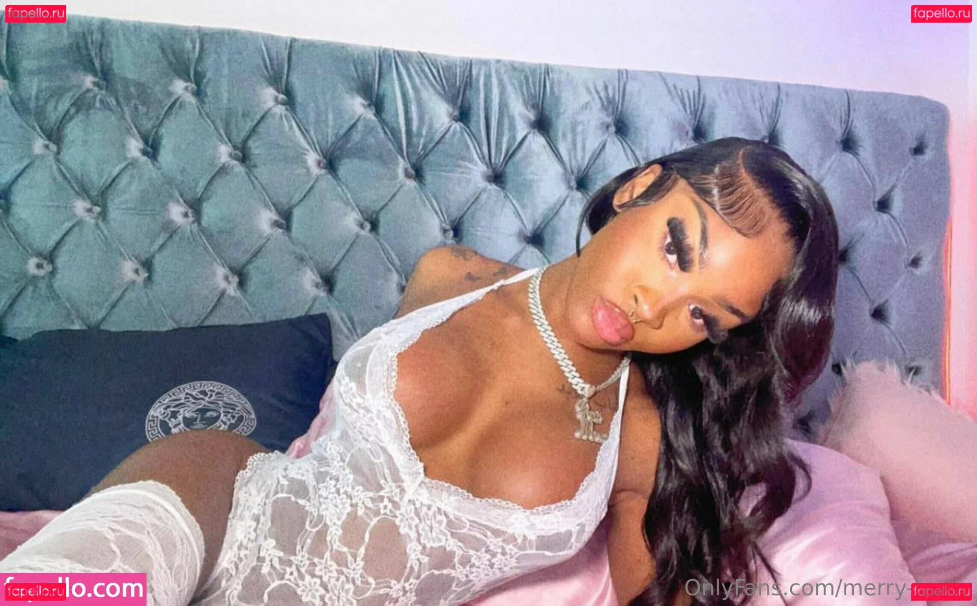 merry-berry Onlyfans Photo Gallery 