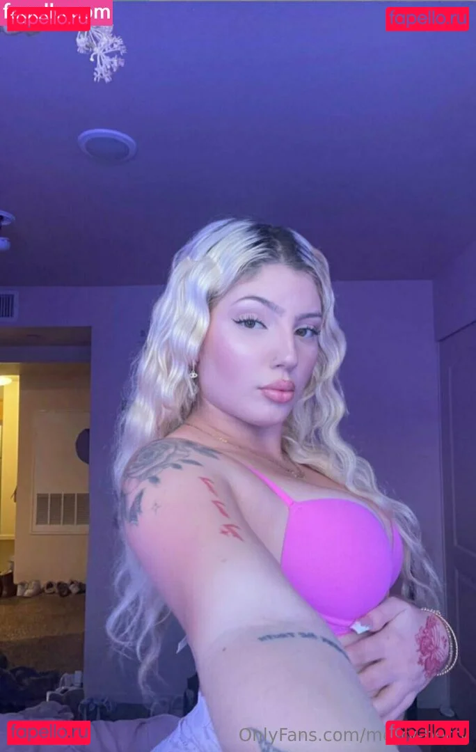 merry-berry Onlyfans Photo Gallery 