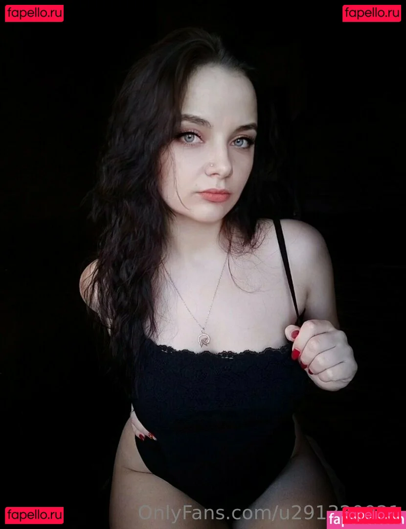 merry-berry Onlyfans Photo Gallery 