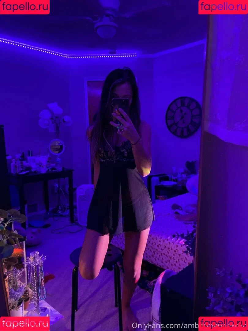 babyyber Onlyfans Photo Gallery 
