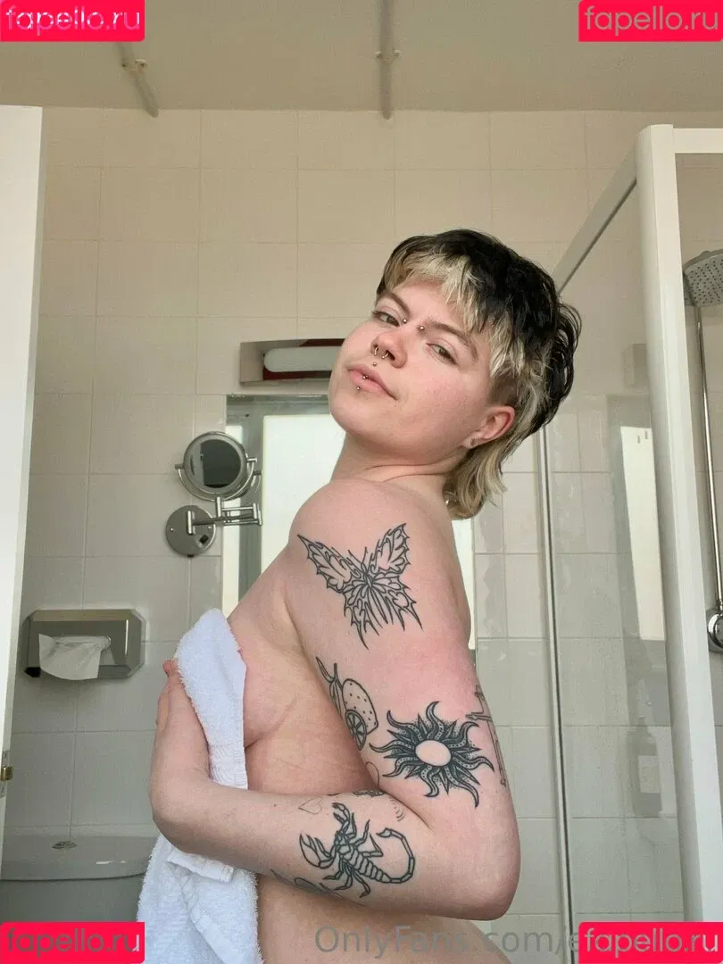 ez.butler Onlyfans Photo Gallery 