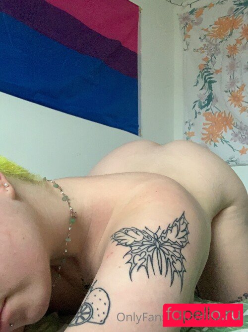 ez.butler Nude Onlyfans Photo 10