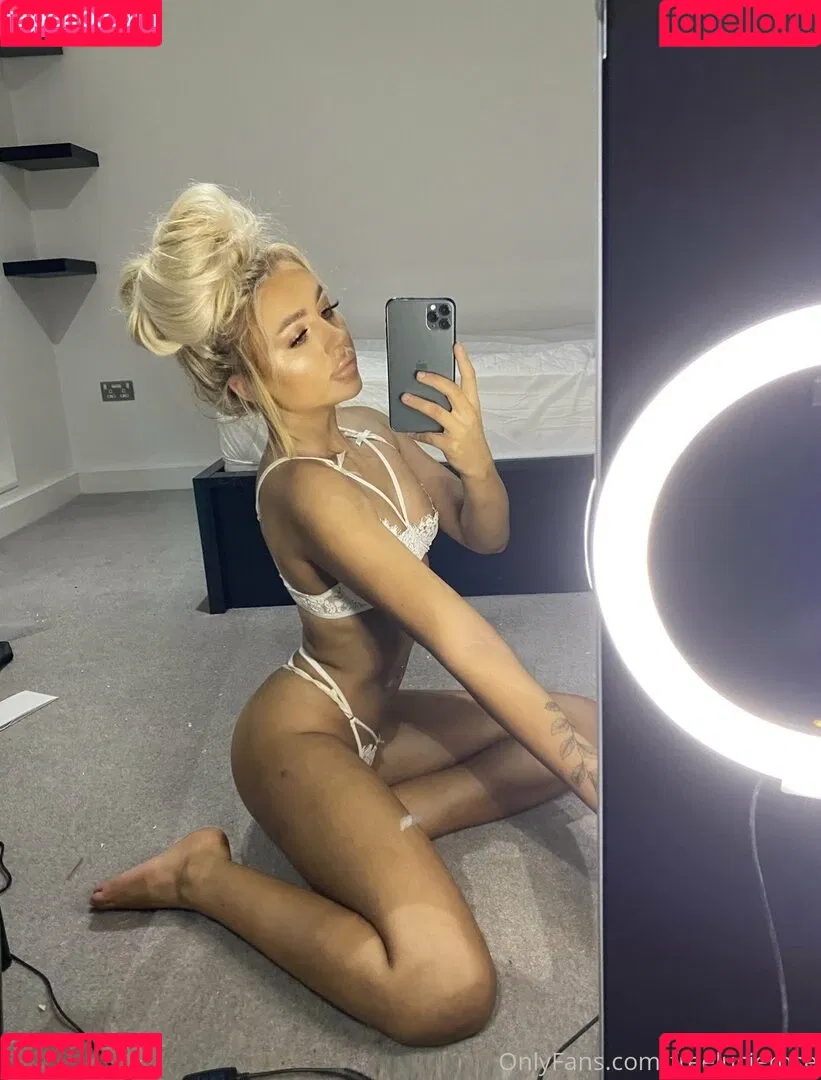 freelucierose Onlyfans Photo Gallery 