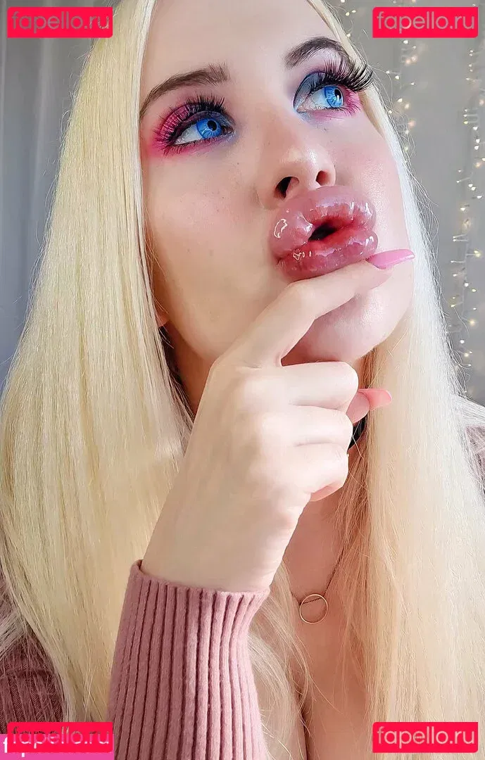 vivianrosefree Onlyfans Photo Gallery 