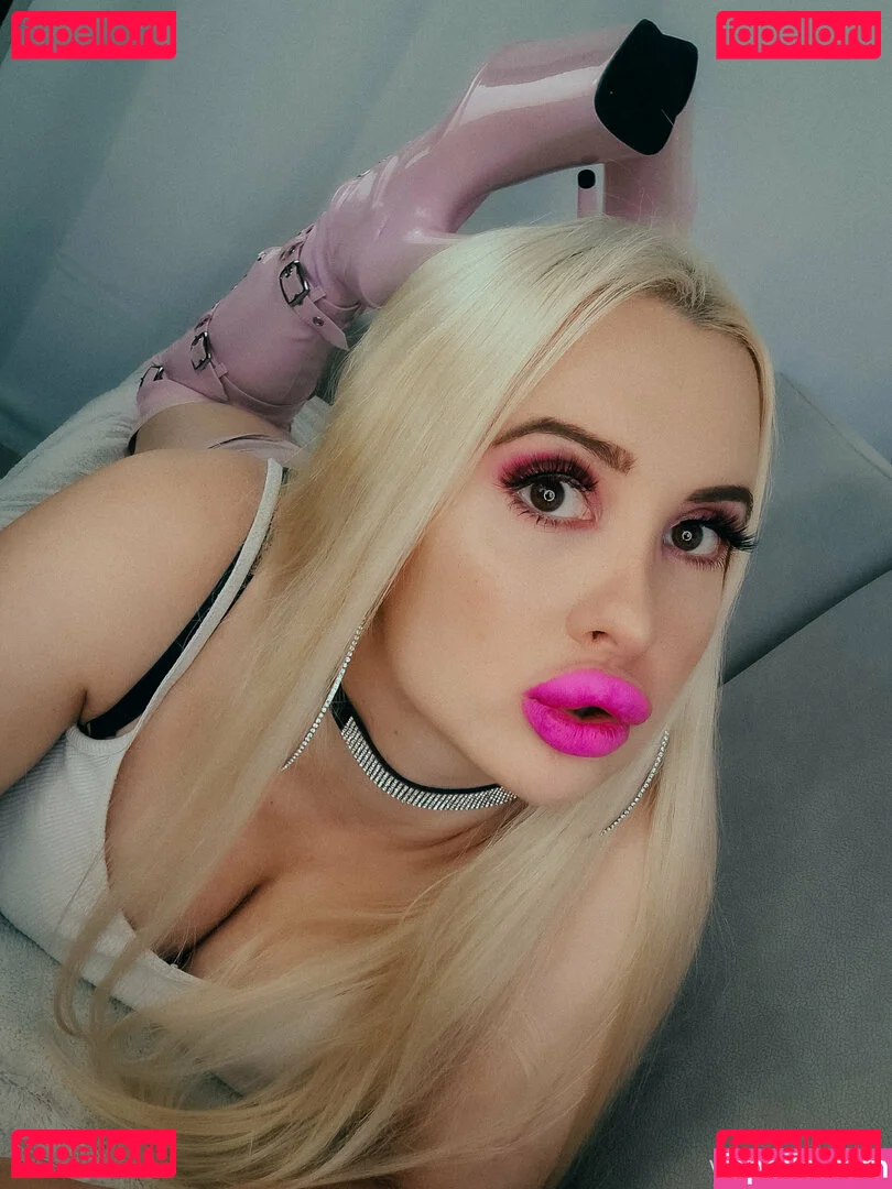 vivianrosefree Onlyfans Photo Gallery 