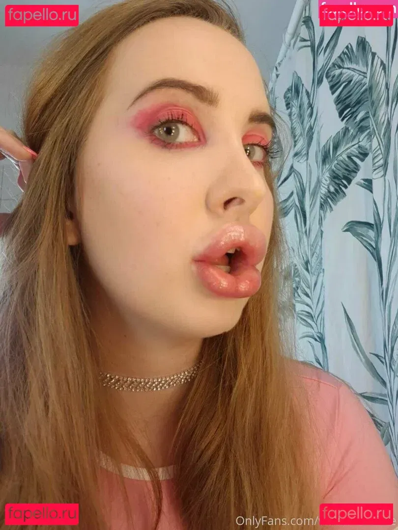 vivianrosefree Onlyfans Photo Gallery 