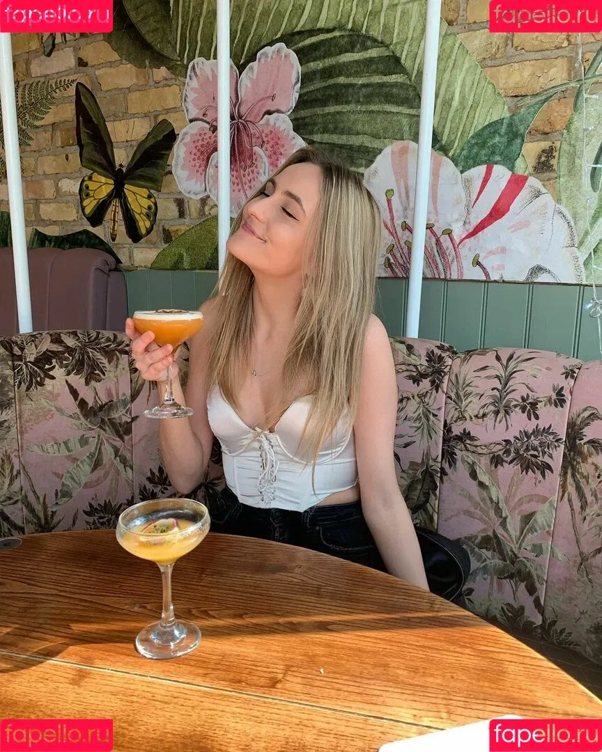 Ellierose Kelly Onlyfans Photo Gallery 