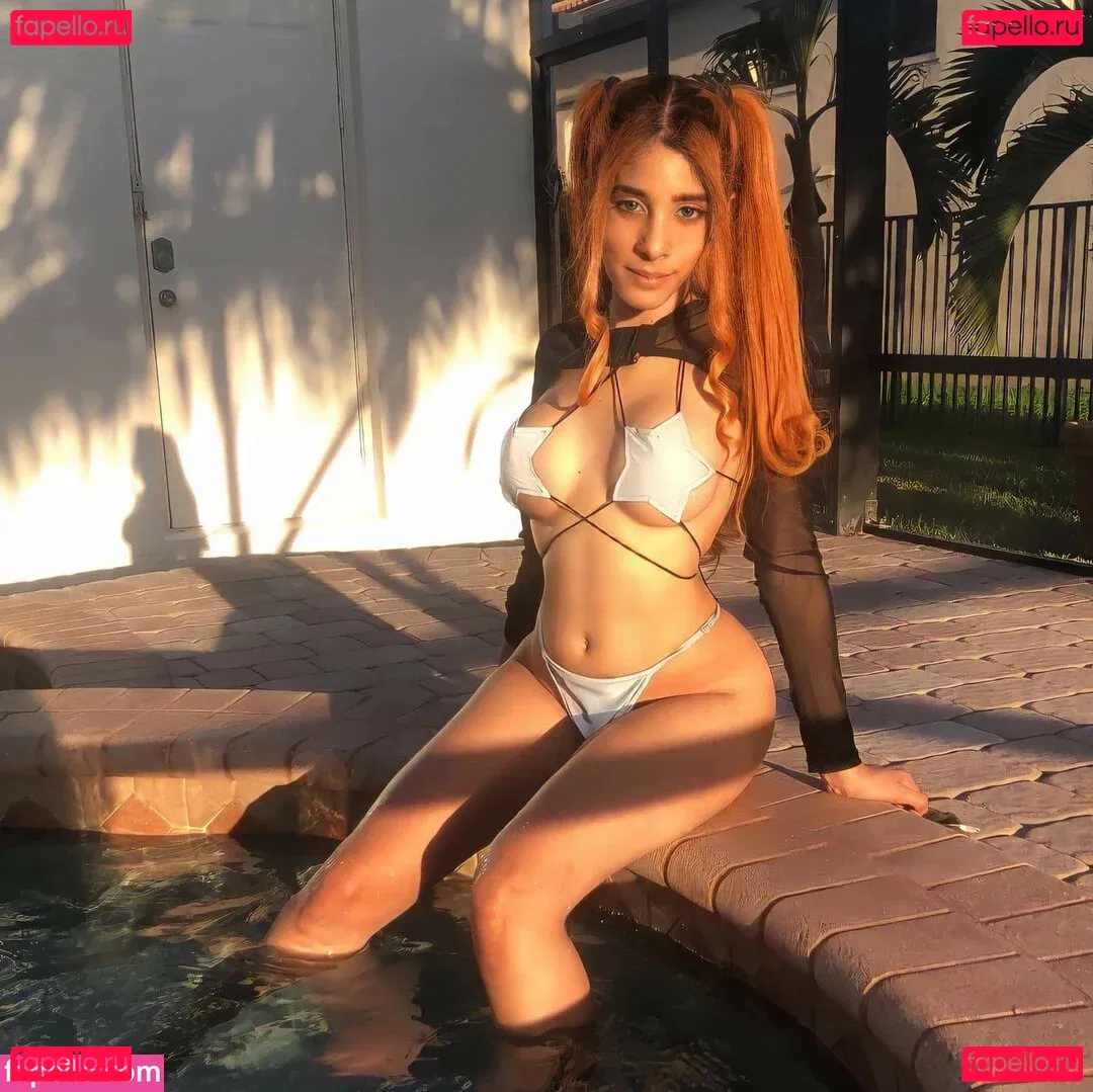 City Alien Onlyfans Photo Gallery 