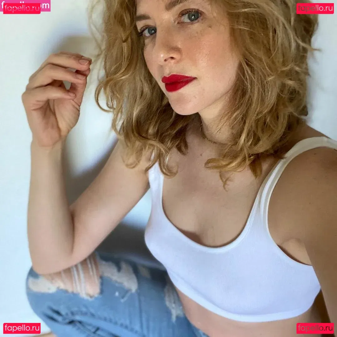 Rachelle Lefevre Onlyfans Photo Gallery 