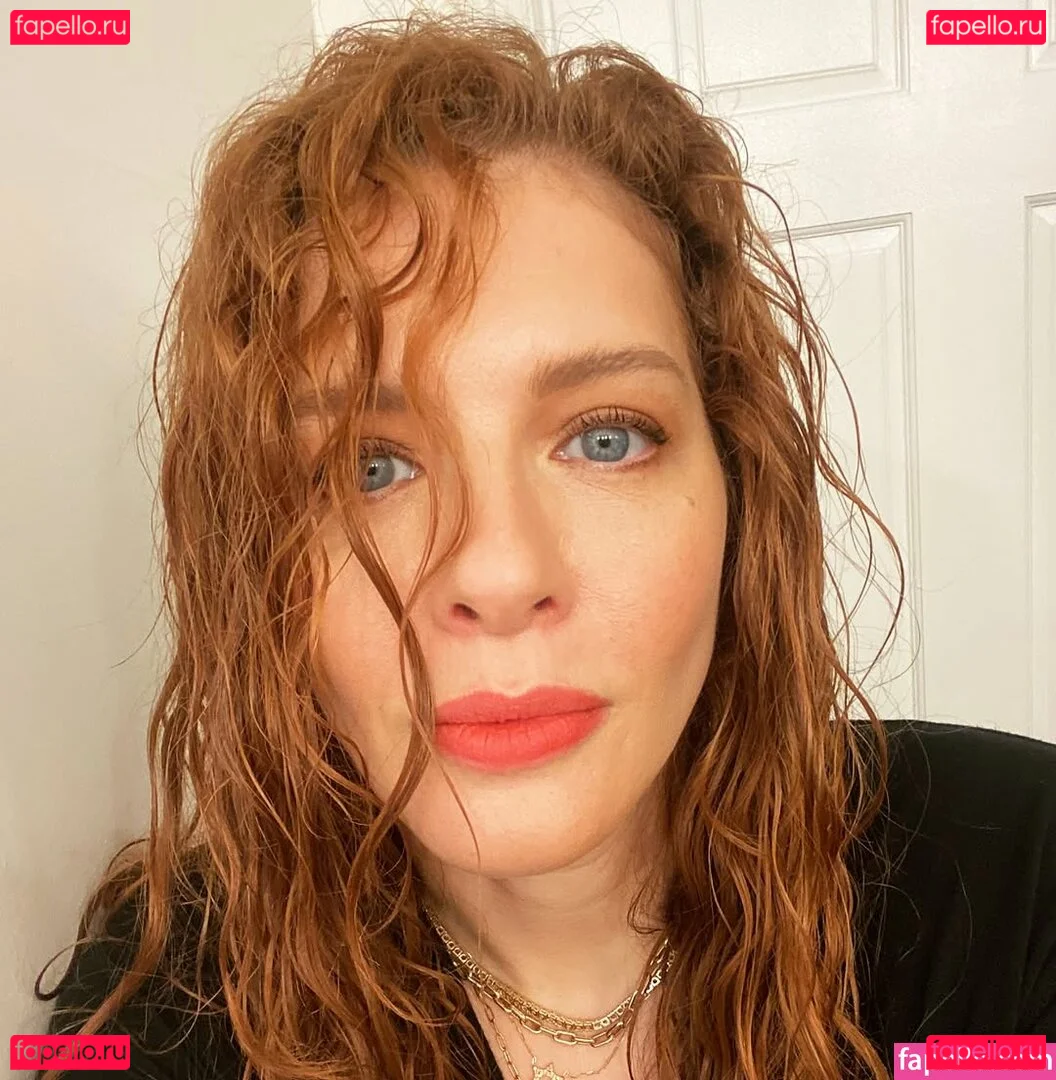 Rachelle Lefevre Onlyfans Photo Gallery 