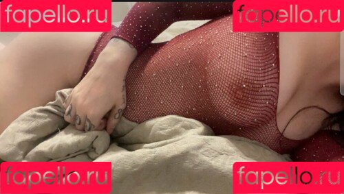 xItstayy Onlyfans Photo Gallery 