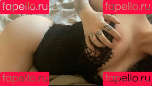 xItstayy Onlyfans Photo Gallery 