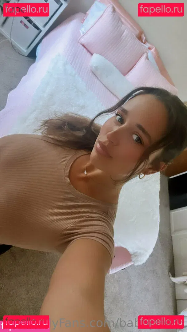 babbyliv36 Onlyfans Photo Gallery 