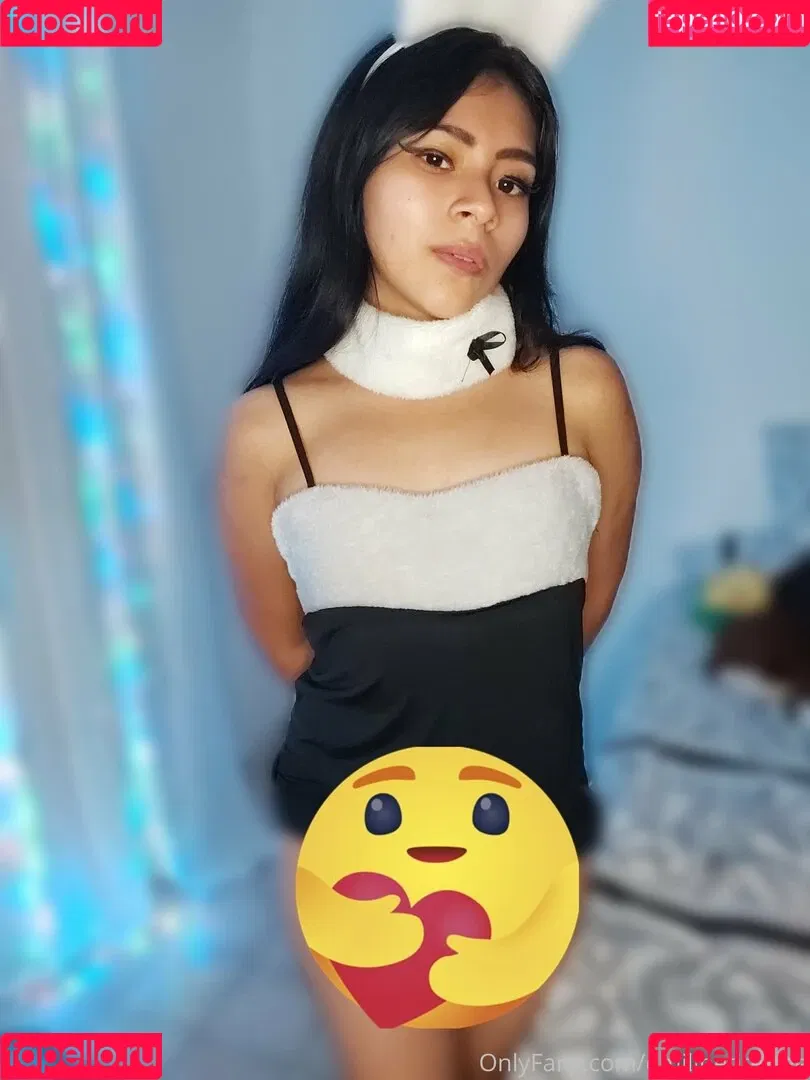 emilipetitefree Onlyfans Photo Gallery 