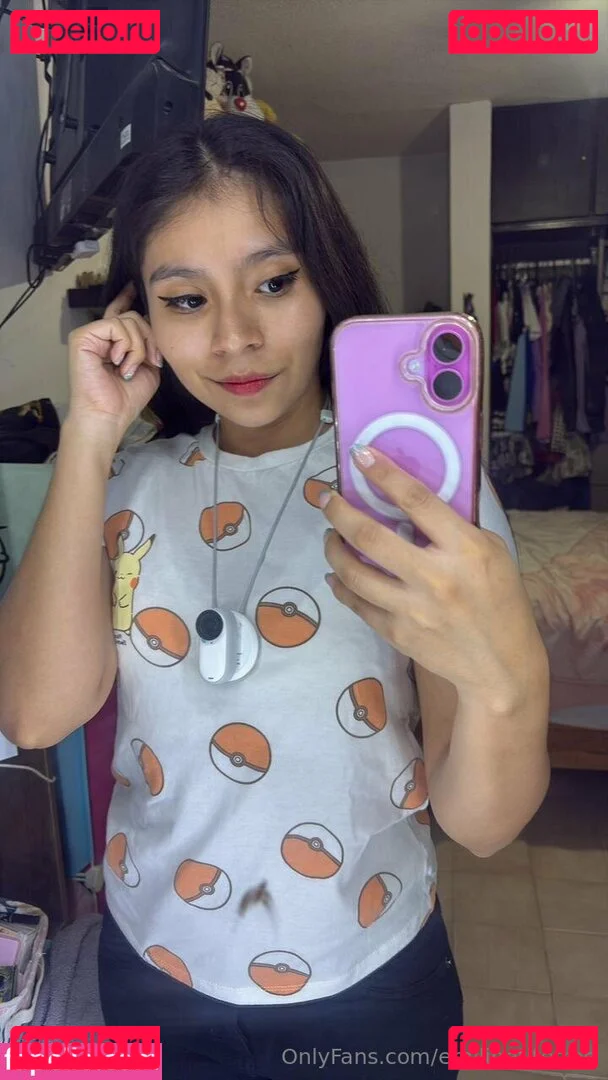 emilipetitefree Onlyfans Photo Gallery 