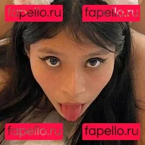 emilipetitefree Onlyfans Photo Gallery 