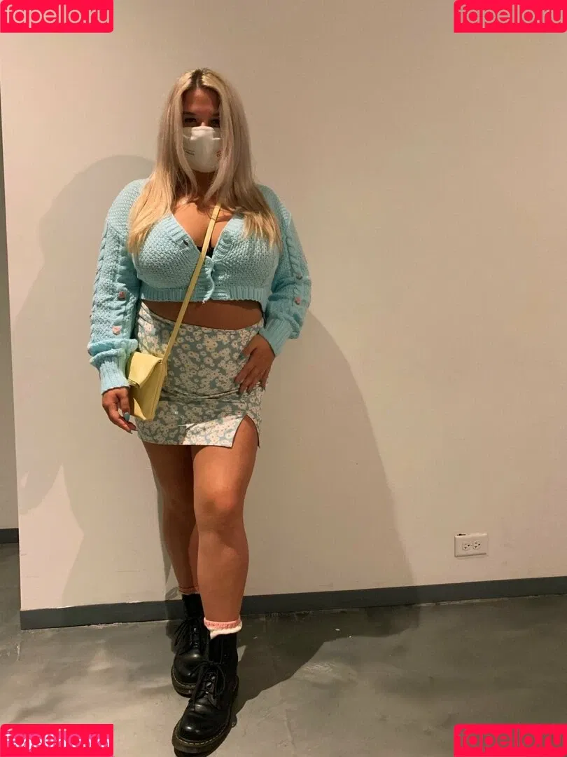 Sierra K Onlyfans Photo Gallery 