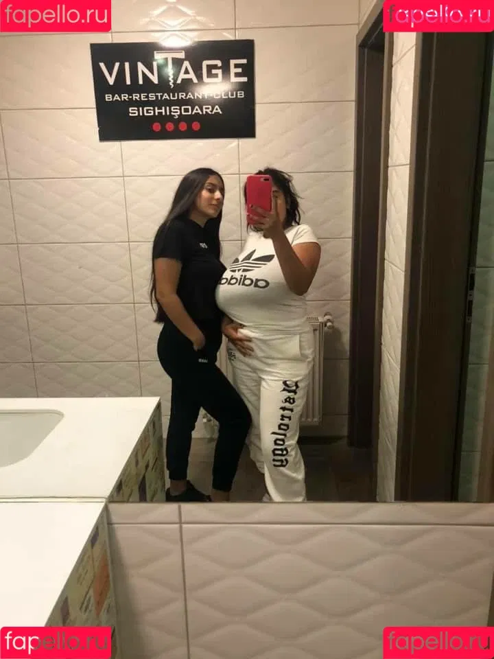 Melannia Onlyfans Photo Gallery 