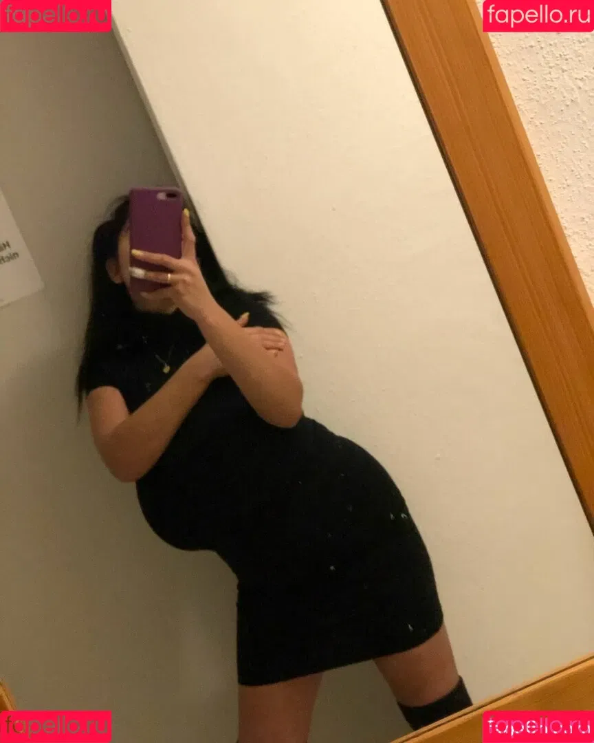 Melannia Onlyfans Photo Gallery 