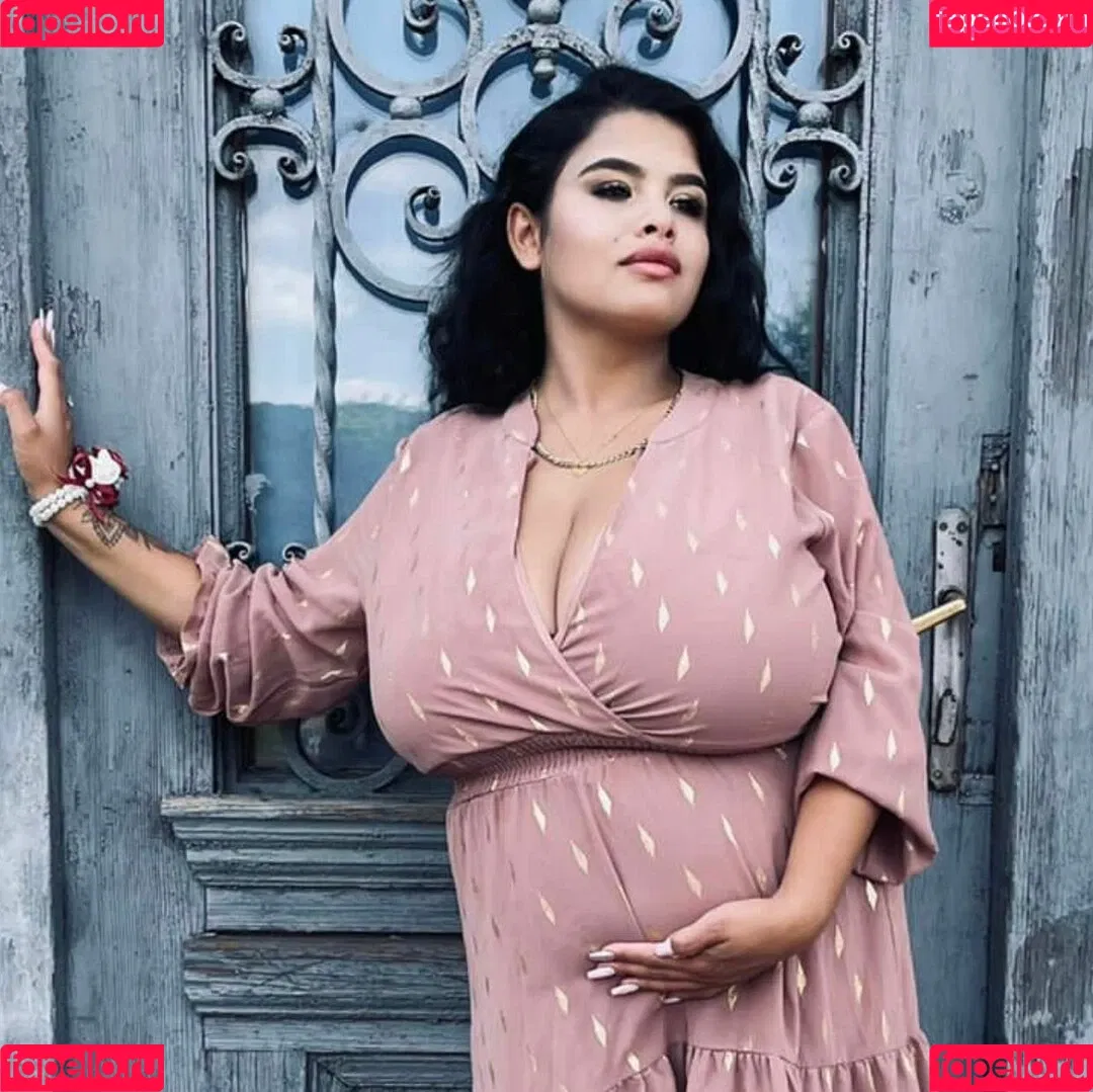Melannia Onlyfans Photo Gallery 
